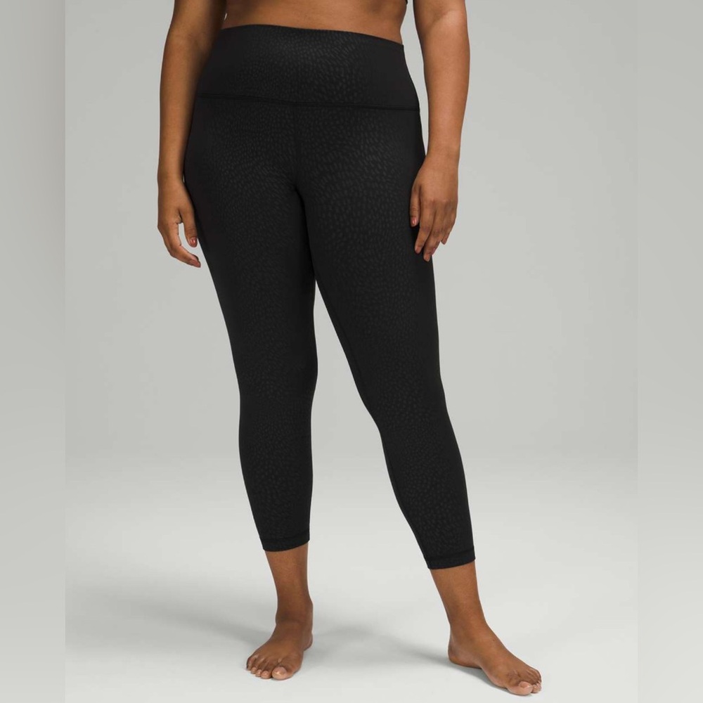 NWOT Lululemon Align Pant 25" Jewel Emboss Black - Picture 2 of 8